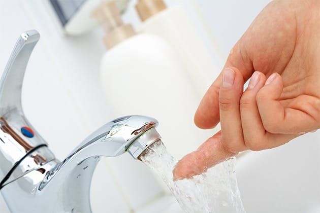 Common Plumbing Issues in Bradford and Leeds: Top Tips from Wrose Elite Plumbing